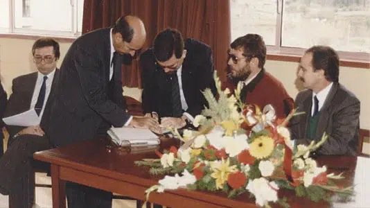 Fotografia da Assinatura do Protocolo do Acordo de Cooperação entre o IEFP, a ADFA e a CERCIGAIA que cria o CRPG