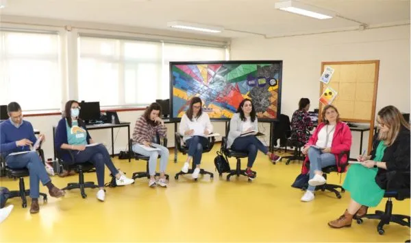 sala de aula composta por formandos numa ação de formação