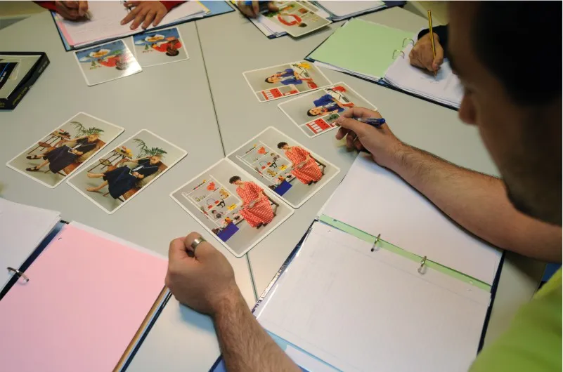 psicólogo a estudar treino cognitivo