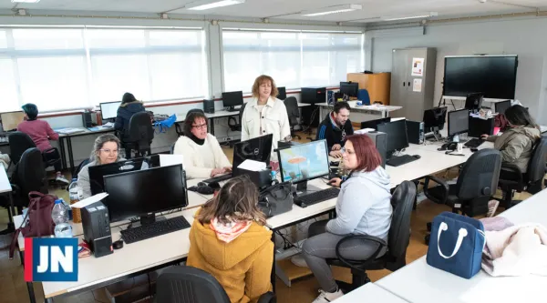 fotografia de sala de formação no CRPG