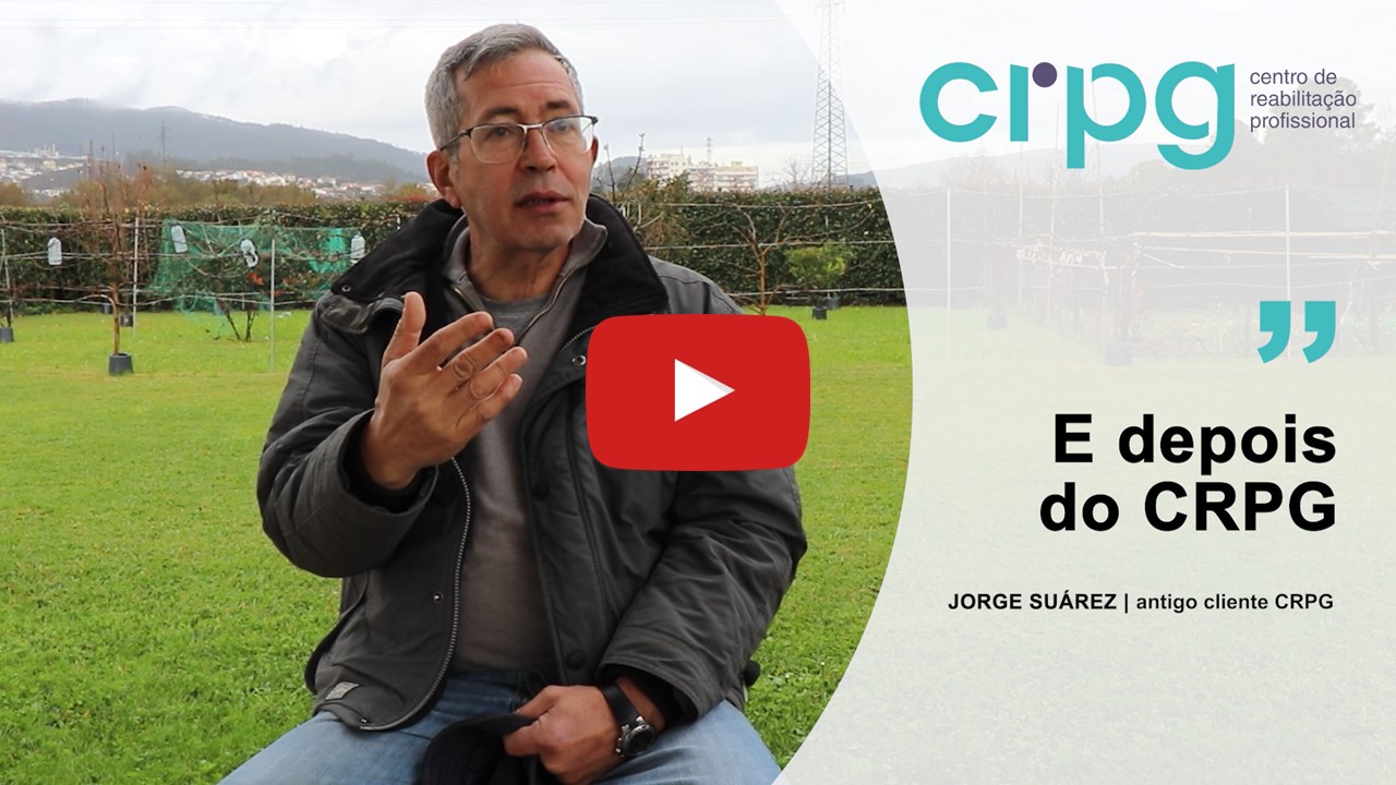 Fotografia de Jorge Suárez durante entrevista