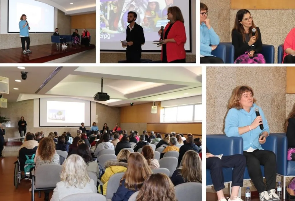 montagem de fotografias do evento. Fotografia de oradora em pé no palco, fotografia de apresentadores no palco, fotografia de oradoras sentadas, fotografia do auditório