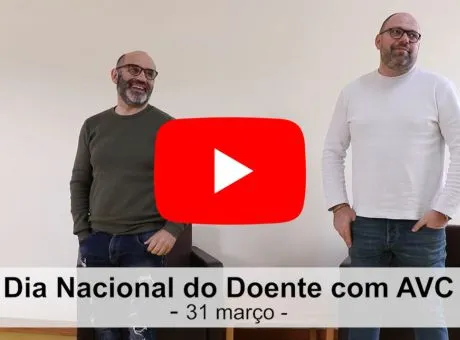 fotografia de clientes durante os seus testemunhos